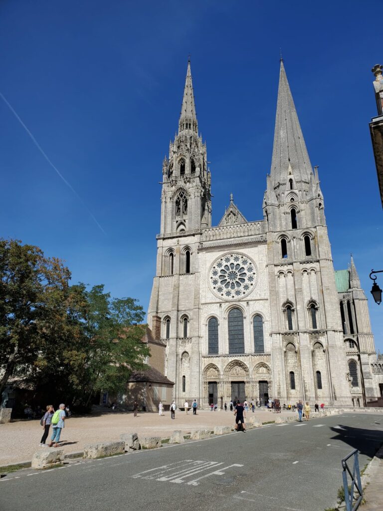 Chartres (45) Chartres (45)