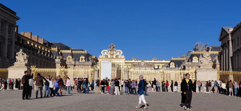 Versailles (6) Versailles (6)